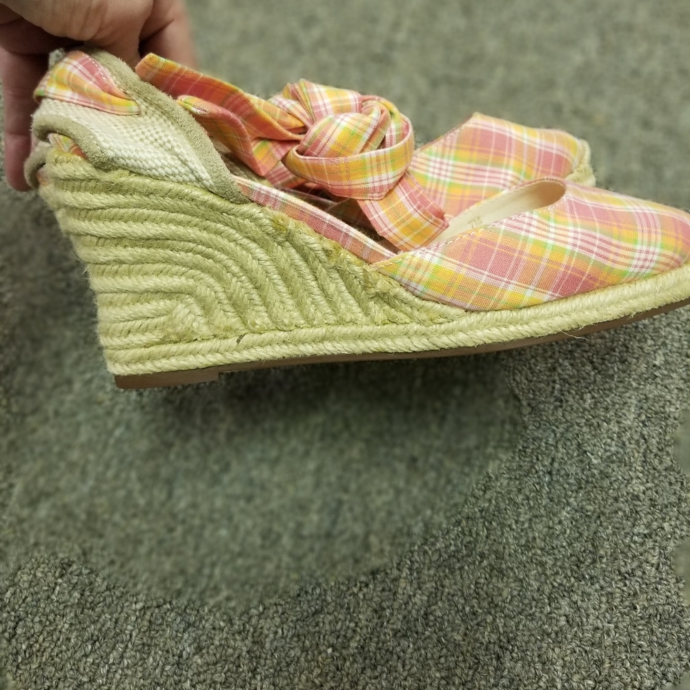 Jeffrey Banks Wedged tie heel Size 7m